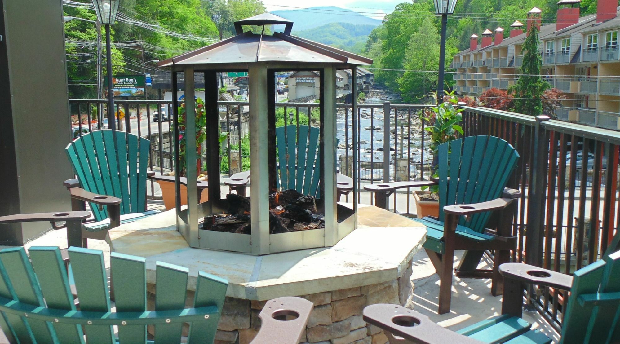 Baymont By Wyndham Gatlinburg On The River Dış mekan fotoğraf